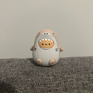 Smoko Tayto shark blind box figure - tiger shark Tayto